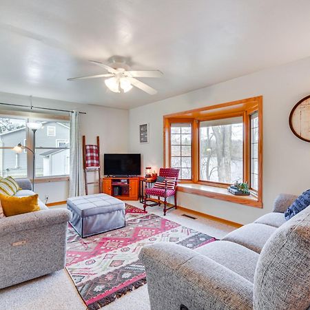 Birchwood Cottage With Red Cedar Lake Access! Екстериор снимка